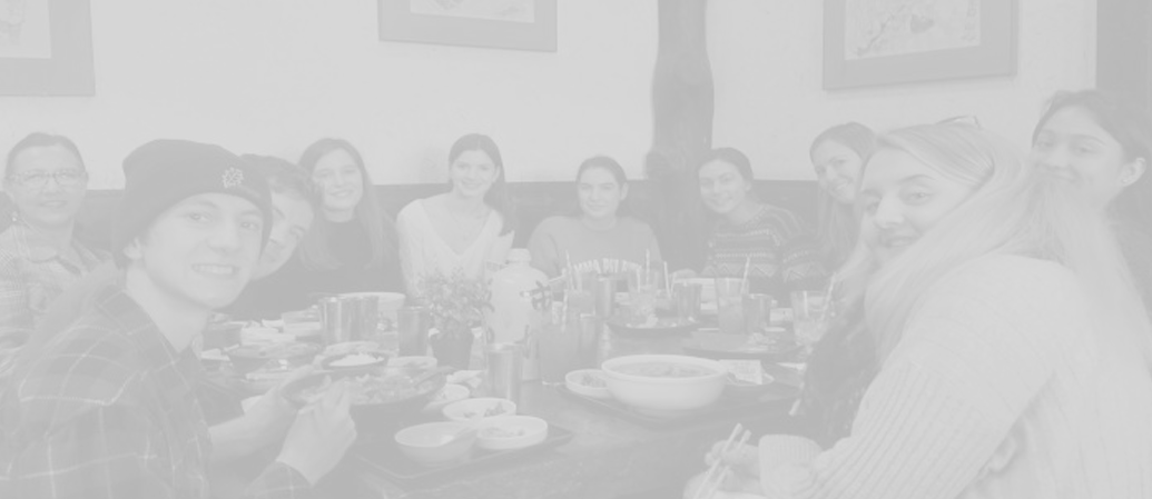 First-Year Seminar Digs Into Immigration through Helen Thorpe’s ‘Newcomers’